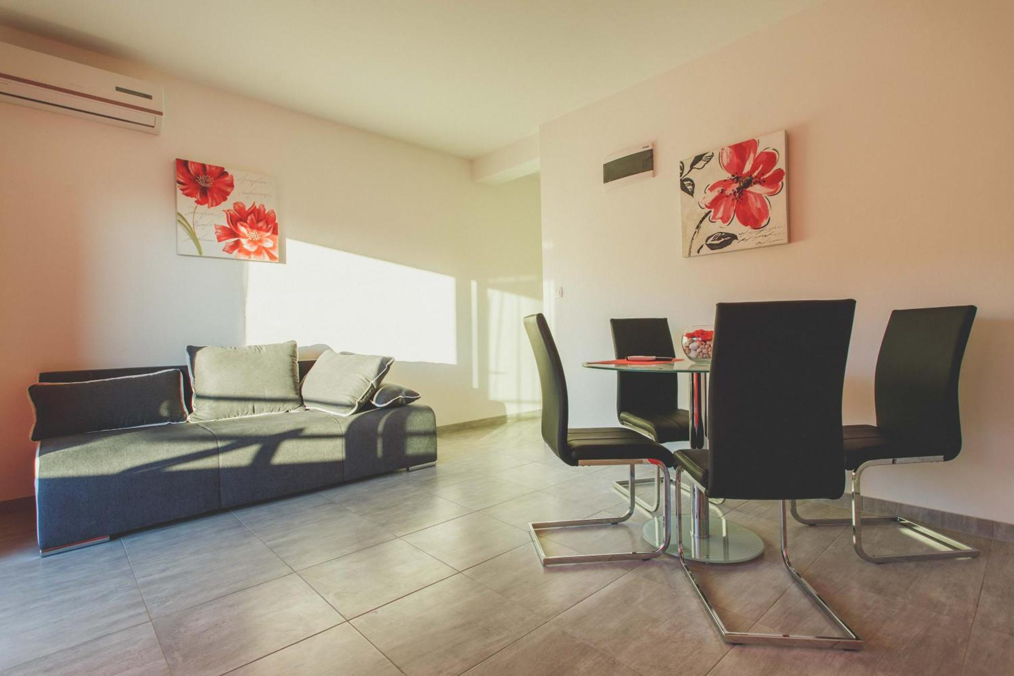 Luxury Budimir